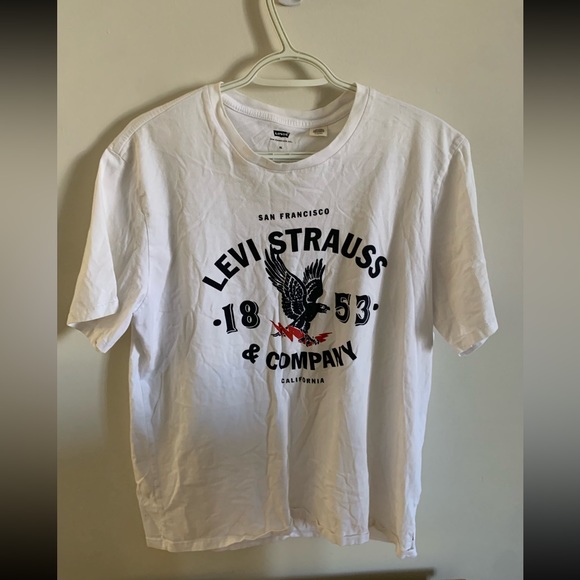 Men’s Levi T-Shirt - Picture 2 of 8